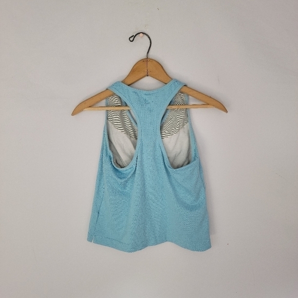 Adidas large tank top - Picture 2 of 5